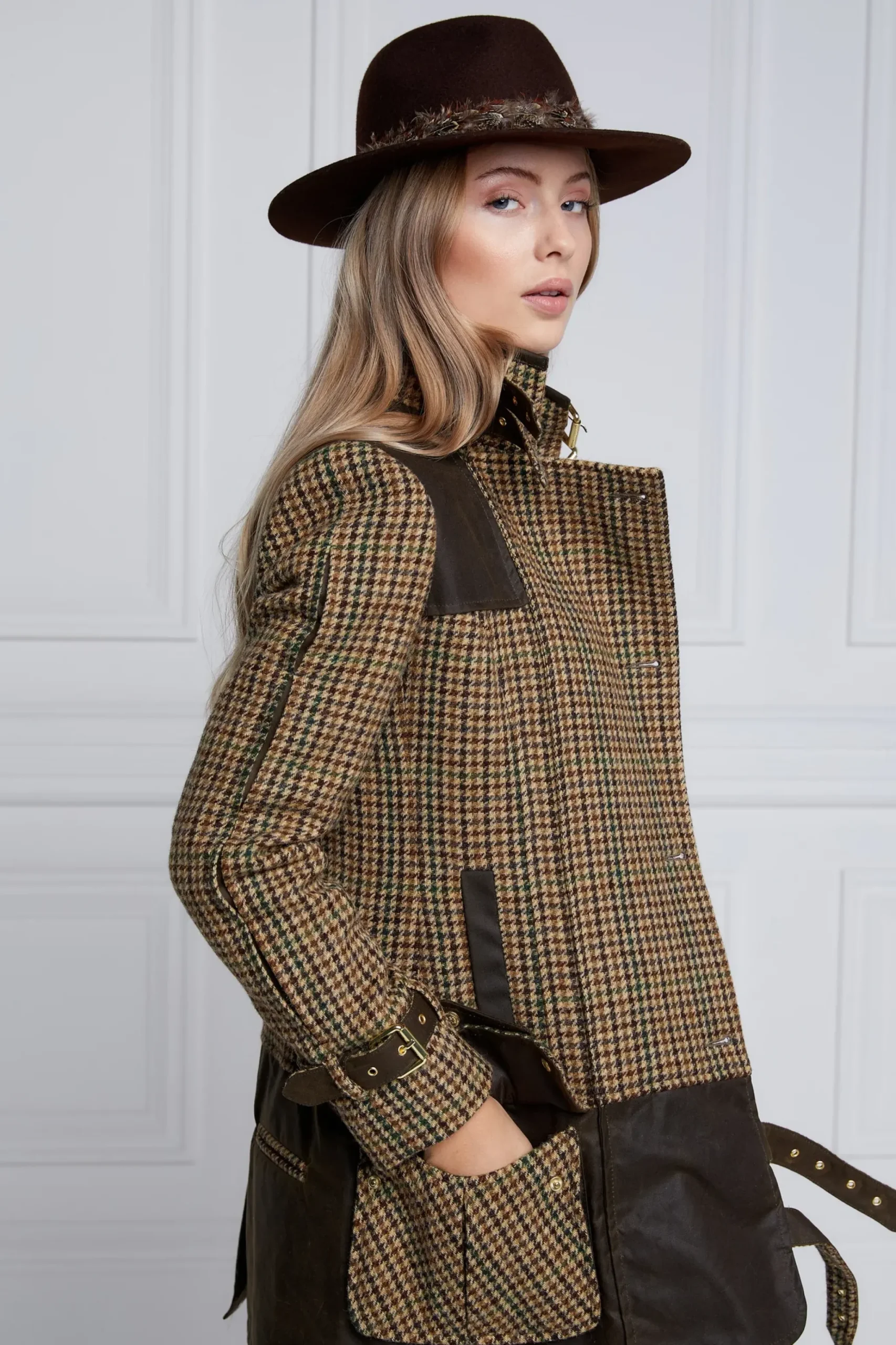 Holland Cooper Balmoral Field Jacket Hailes Green Tweed