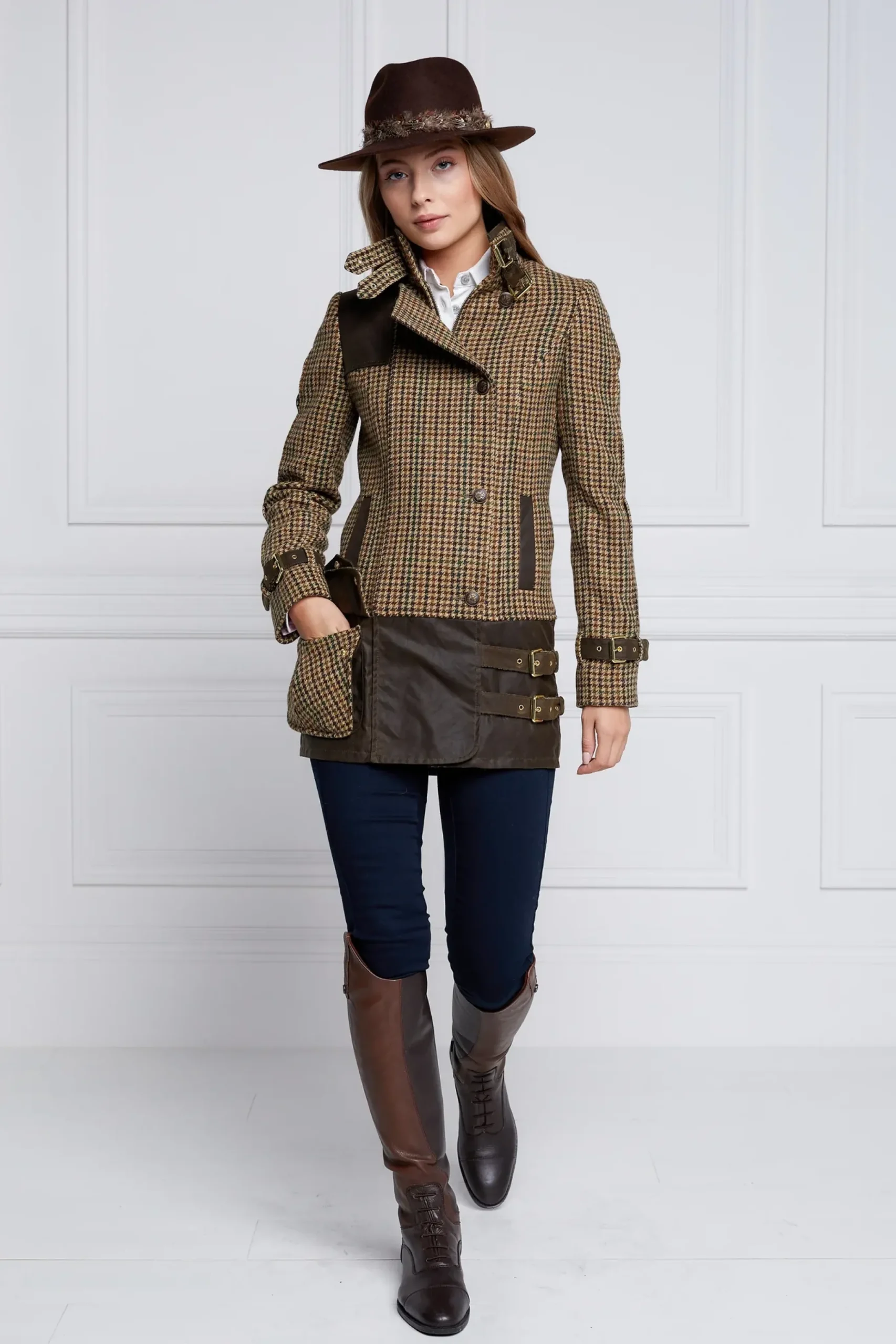 Holland Cooper Balmoral Field Jacket Hailes Green Tweed