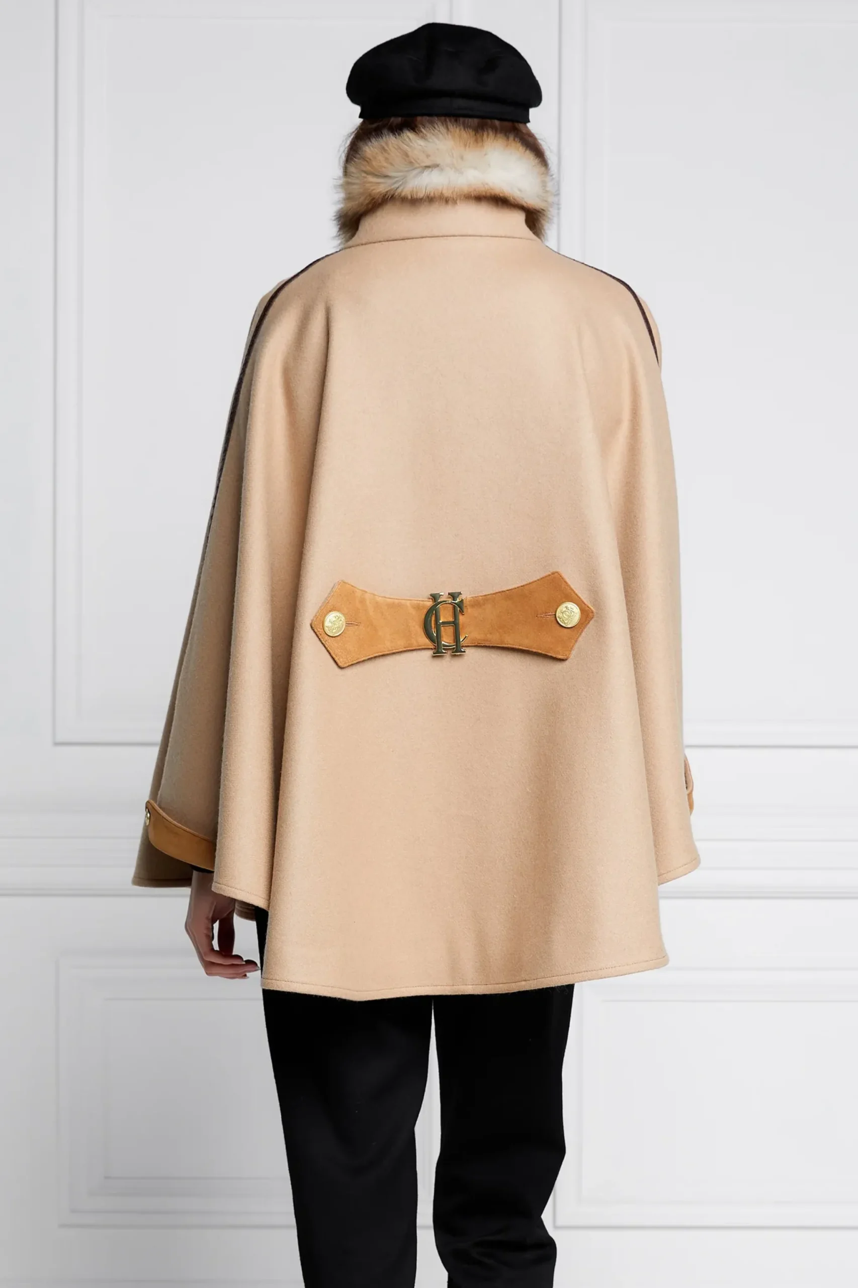 Holland Cooper Chiltern Cape Camel Online