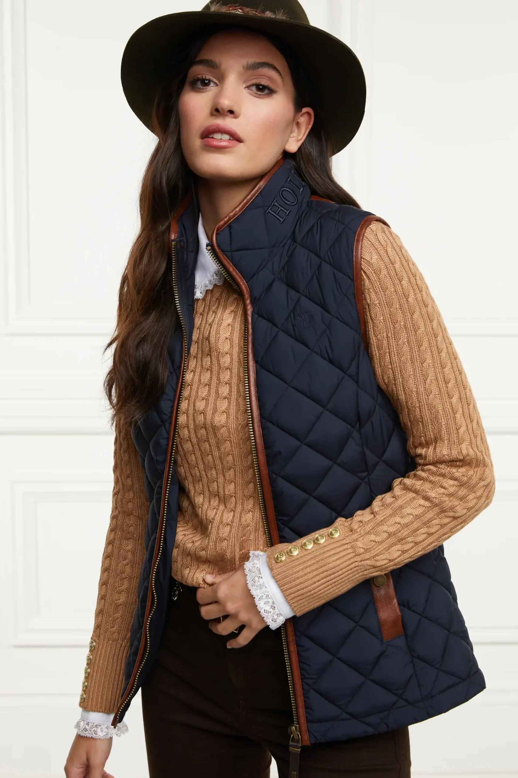 Holland Cooper Country Quilted Gilet Ink Navy Sale