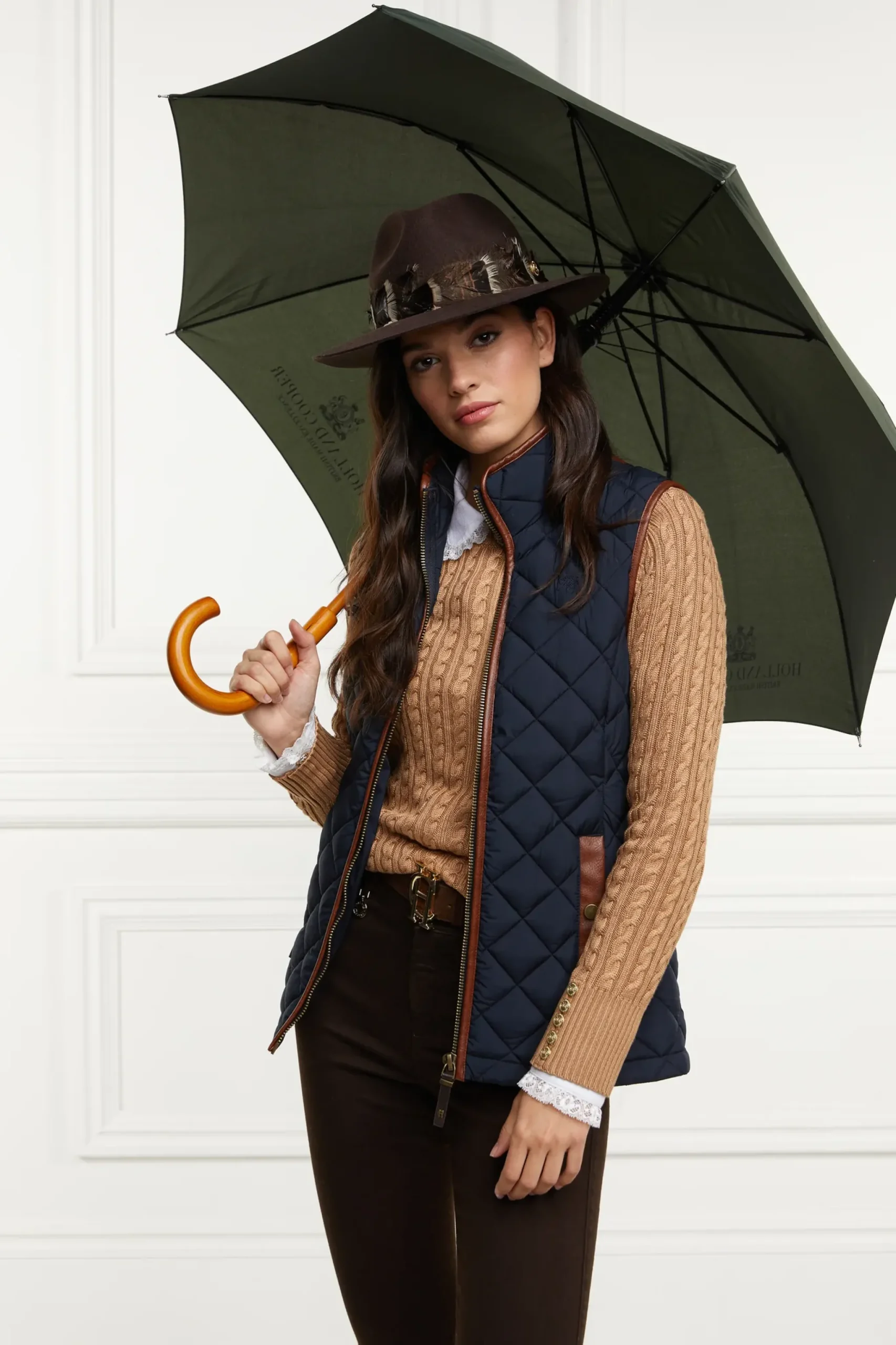 Holland Cooper Country Quilted Gilet Ink Navy Sale