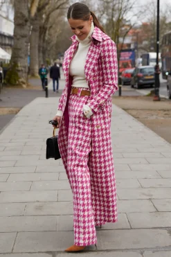 Holland Cooper Full Length Marlborough Trench Coat Hot Pink Large Scale Houndstooth New
