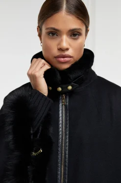 Holland Cooper Gold Label Chiltern Cape Soft Black Hot