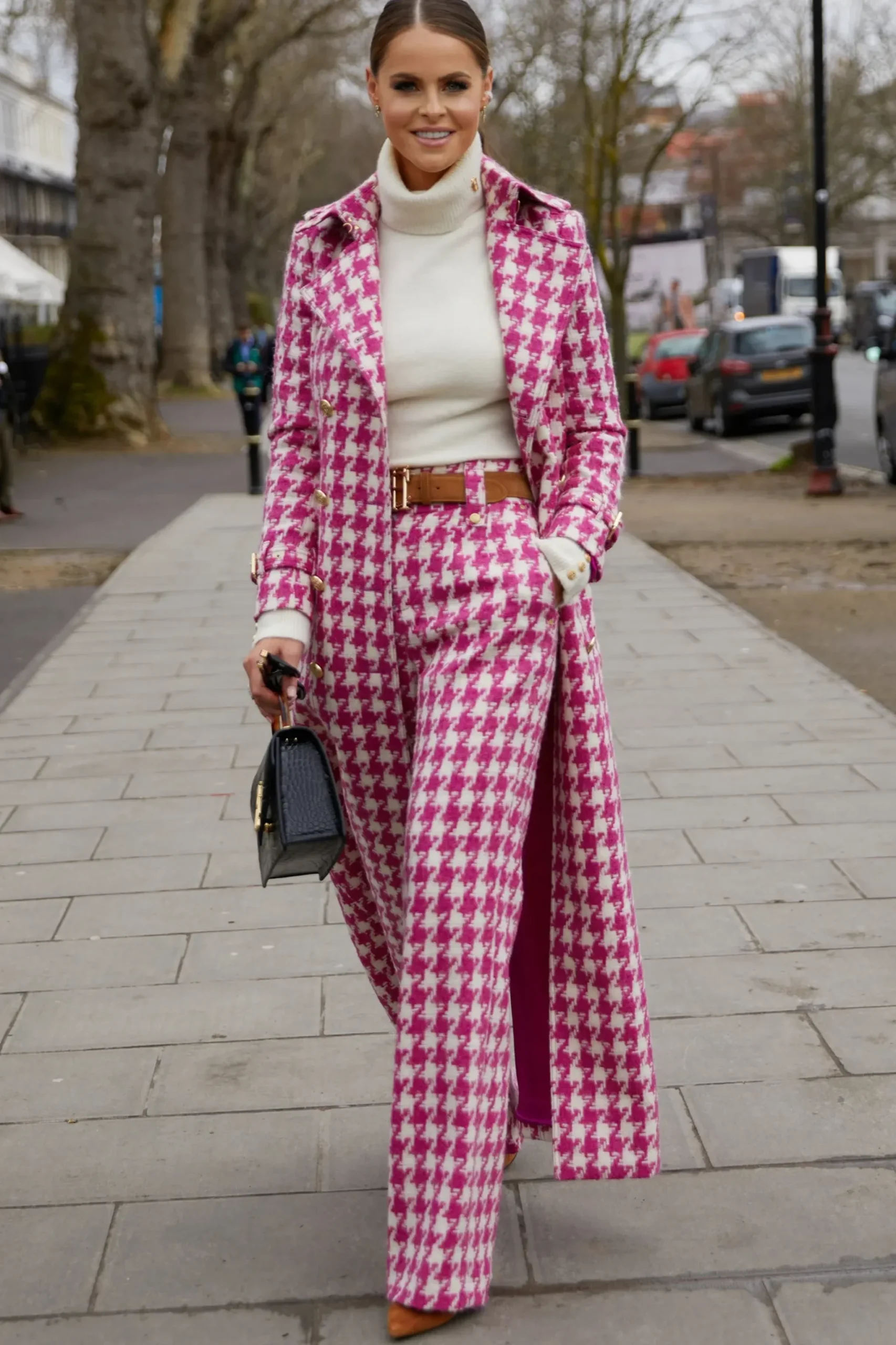 Holland Cooper High Waisted Straight Trouser Hot Pink Large Scale Houndstooth