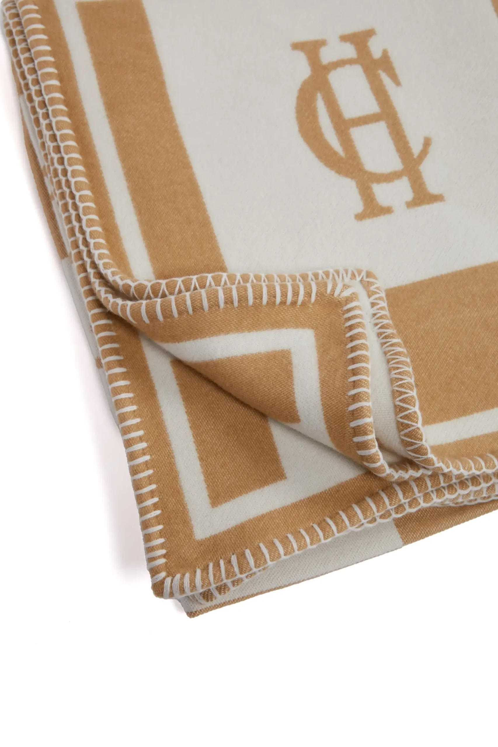 Holland Cooper Luxury Blanket Hot