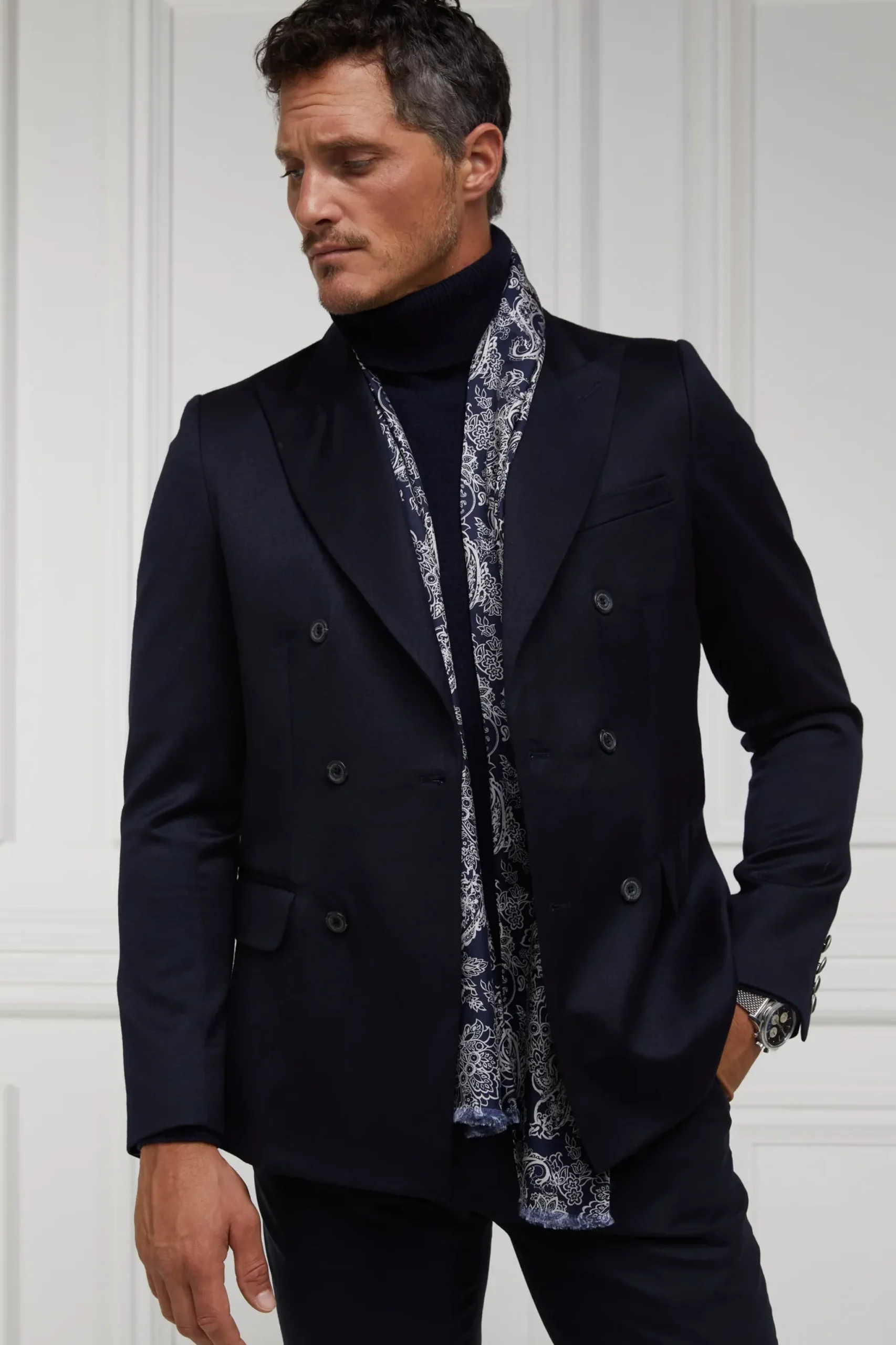 Holland Cooper Men's Silk Scarf Ink Navy Cream Paisley Online