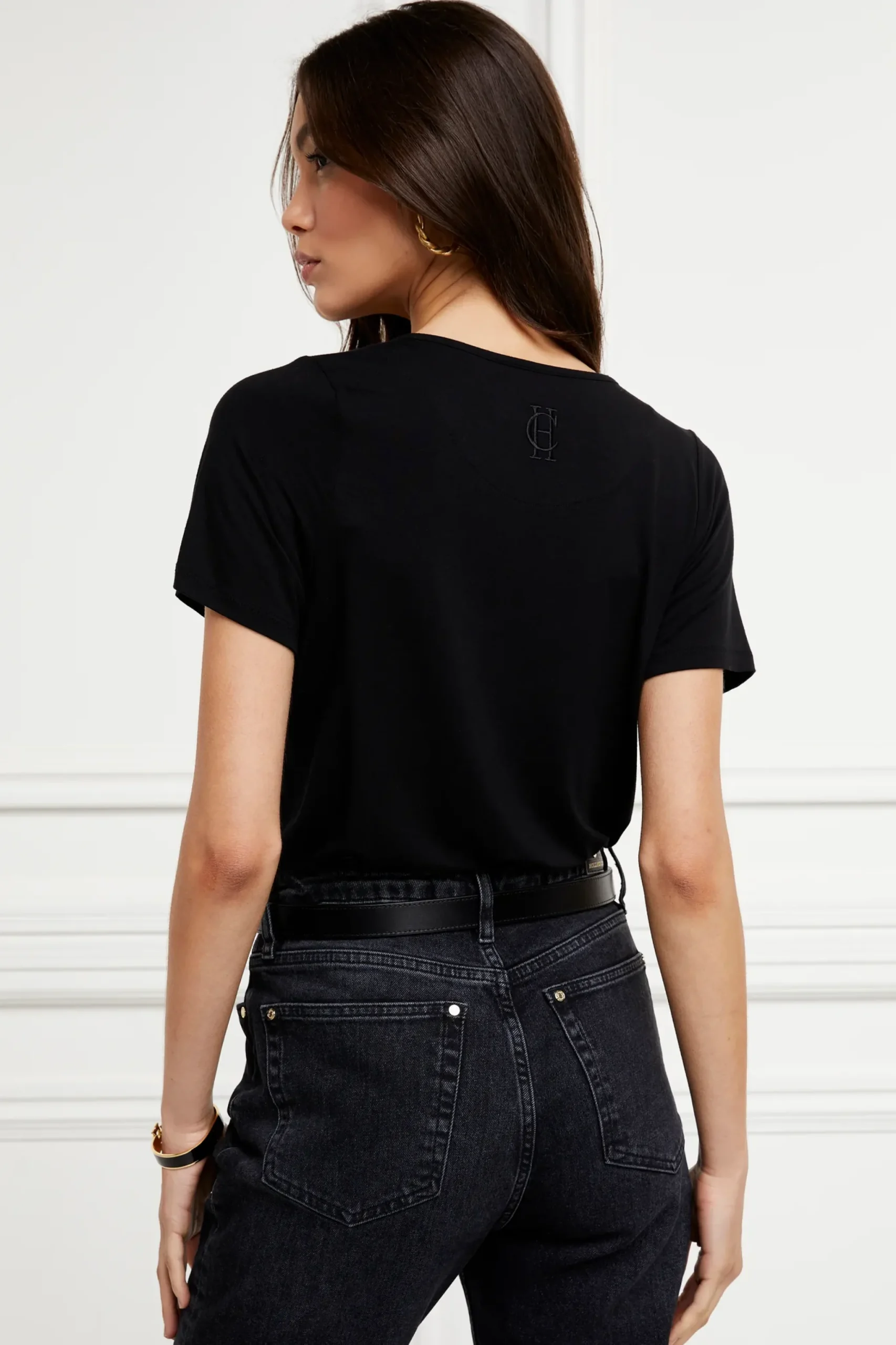 Holland Cooper Relax Fit V-Neck Tee Black Best