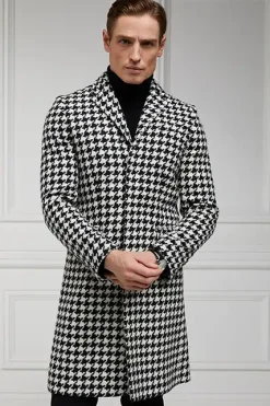Holland Cooper The Cheltenham Coat Large Scale Houndstooth New