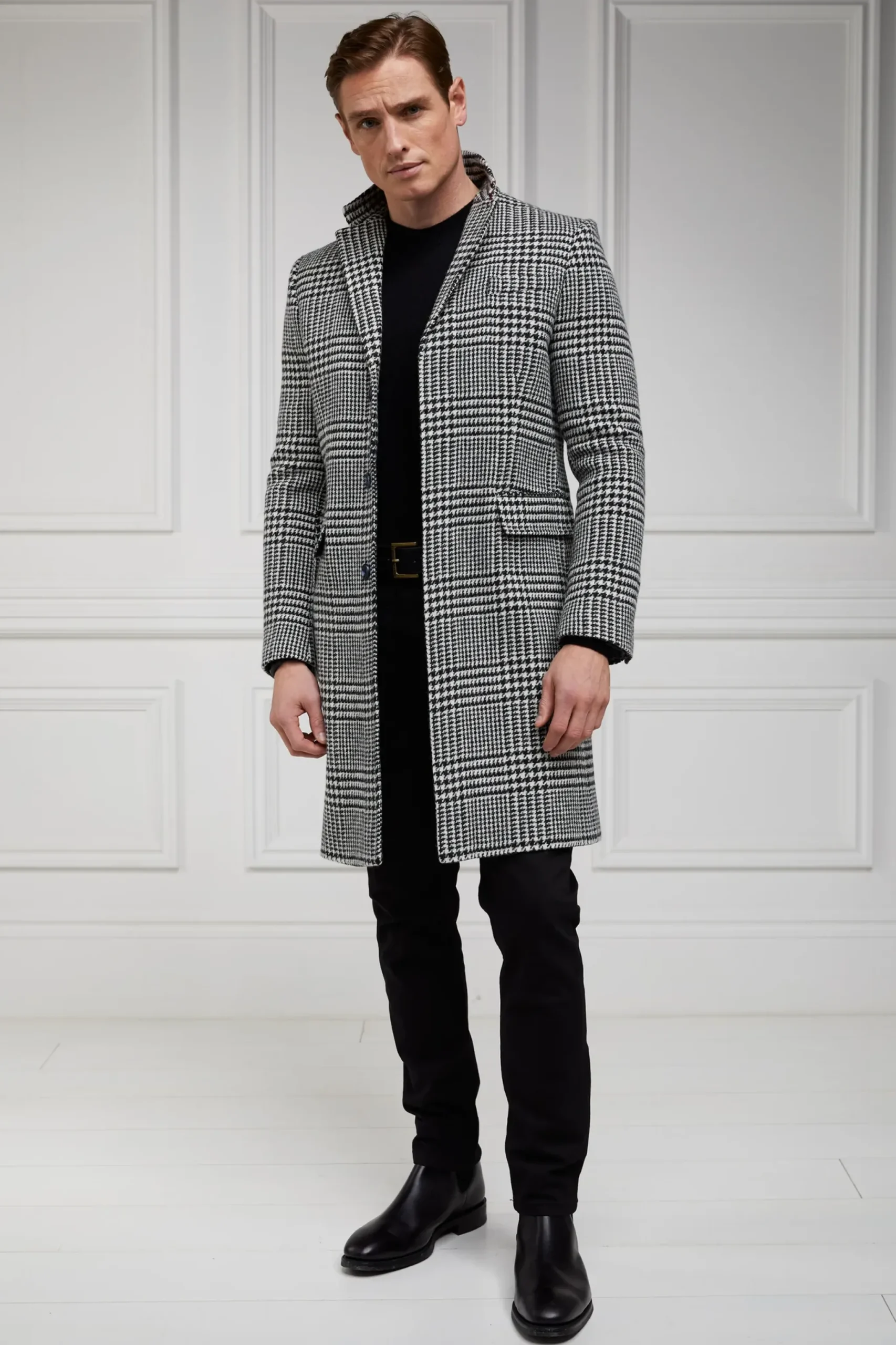 Holland Cooper The Cheltenham Coat Large Scale Prince of Wales Mono Outlet